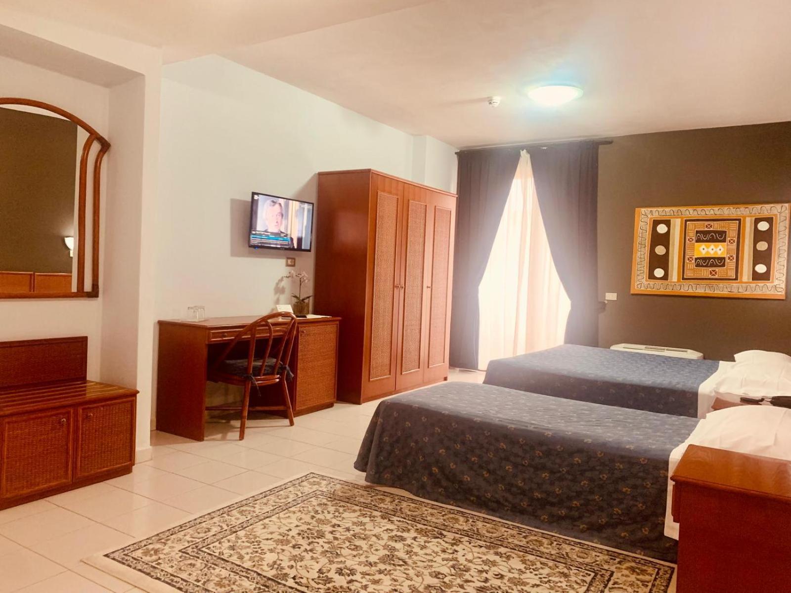 River Park Hotel Ameglia Buitenkant foto