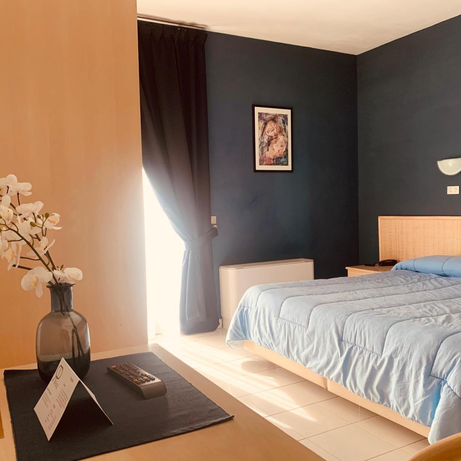 River Park Hotel Ameglia Buitenkant foto